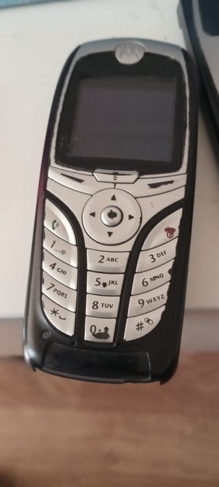 Teléfono Móvil Motorola C385