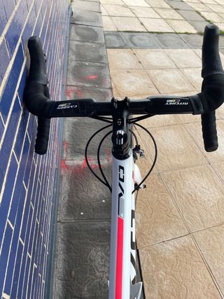 Bici BH carbono ligera