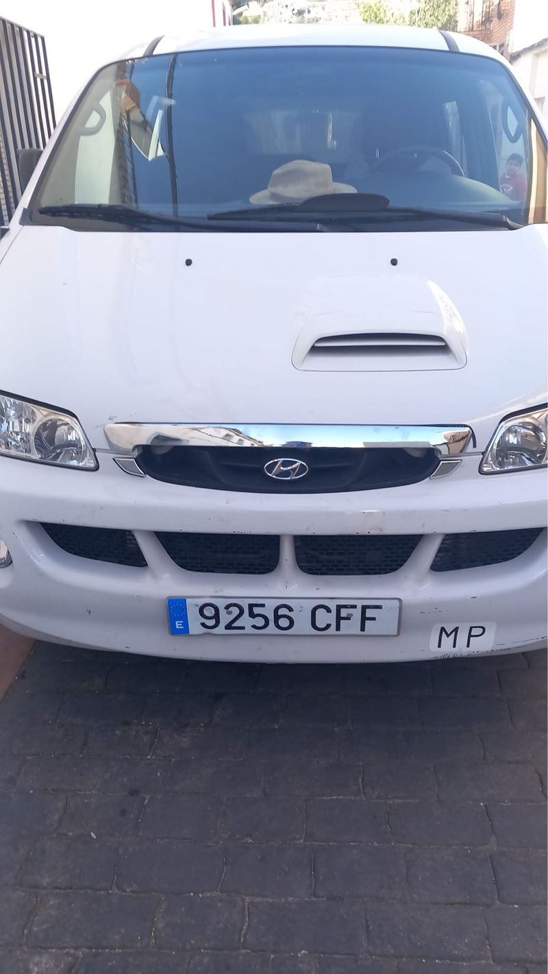 Hyundai H-1 2003 - foto 1