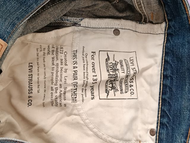 Pantalón vaquero levi's