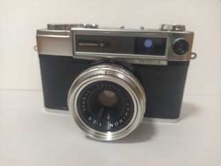 Yashica Minister D