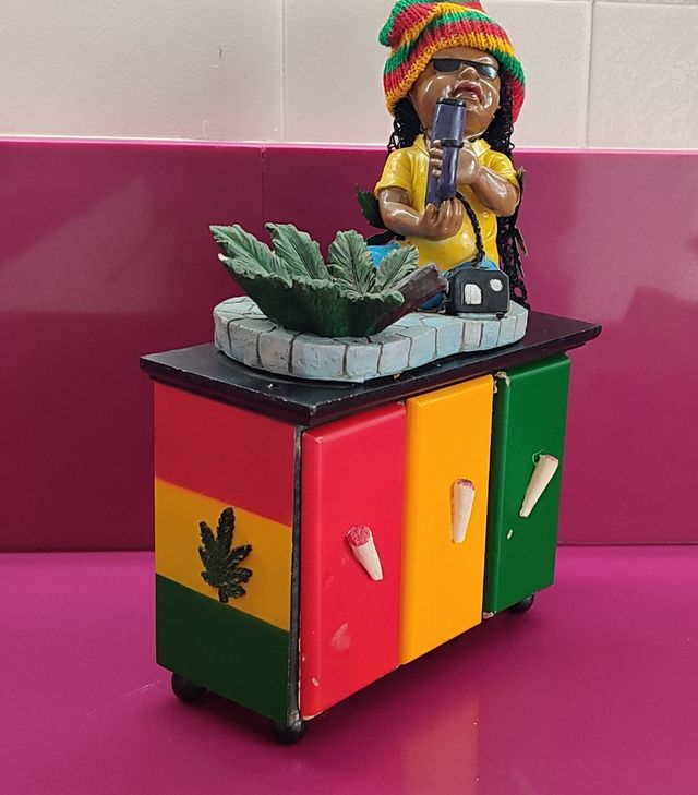 Cajita joyero rastafari.