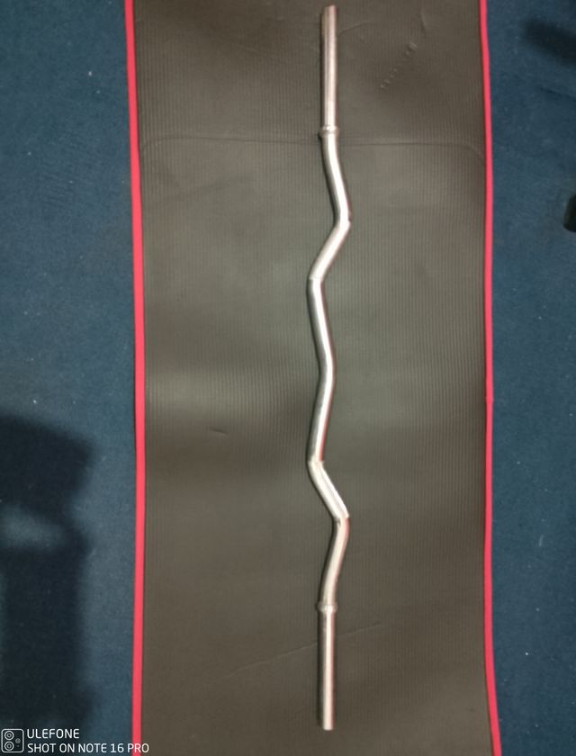 Barra Z pesas musculación