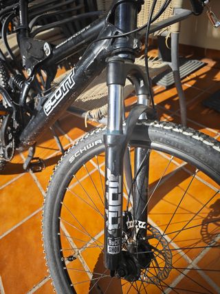 Bicicleta descenso scott highoctane