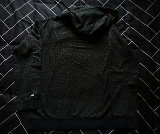 Sudadera Nike negra con capucha