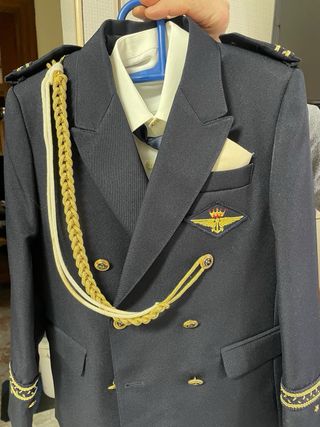 Traje de comunion y zapatos de chico