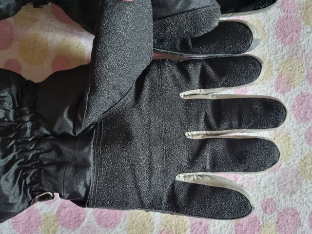 Guanti da neve per sciare