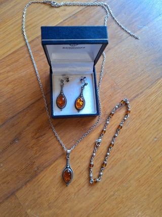 Conjunto de plata de ley y ámbar natural