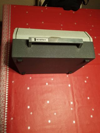 Tocadiscos portatil marca dual 410 perfe