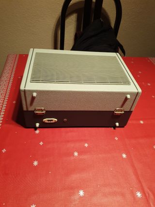 Tocadiscos portatil marca dual 410 perfe