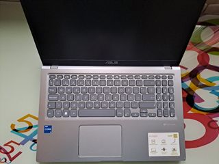 Portatil ASUS X515