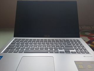 Portatil ASUS X515