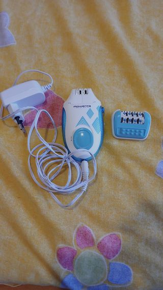 Depiladora Rowenta eléctrica.