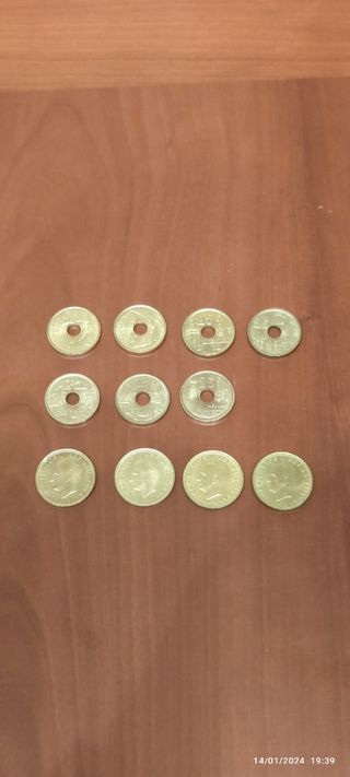 Lote 11 monedas 7-25 ptas y 4-1 ptas