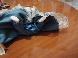 Bambola porcellana capodimonte