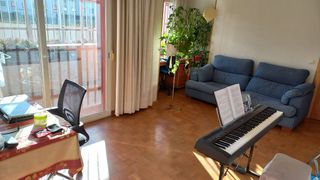 Profesor de piano para adultos tardíos (!)