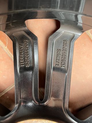 Llantas VW Sevilla 18”+Neumáticos al 60%!!