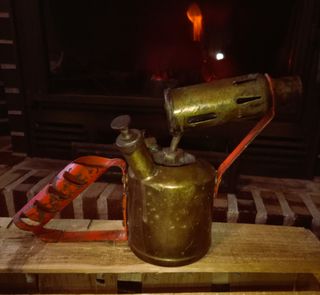 SOLDADOR ANTIGUO