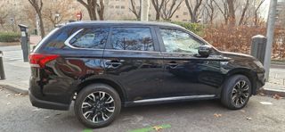 Mitsubishi Outlander 2017 con bateria Mayo 2024