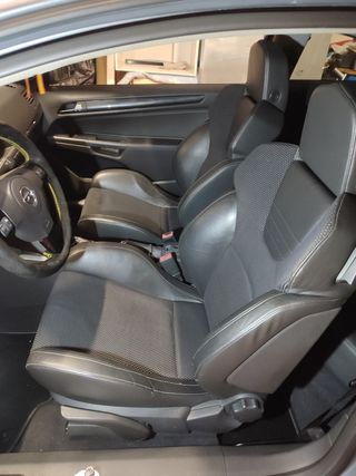 Opel Astra 2006