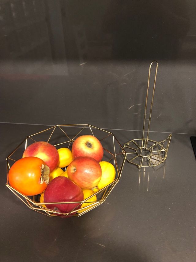 2 fruteros y 1 porta rollos