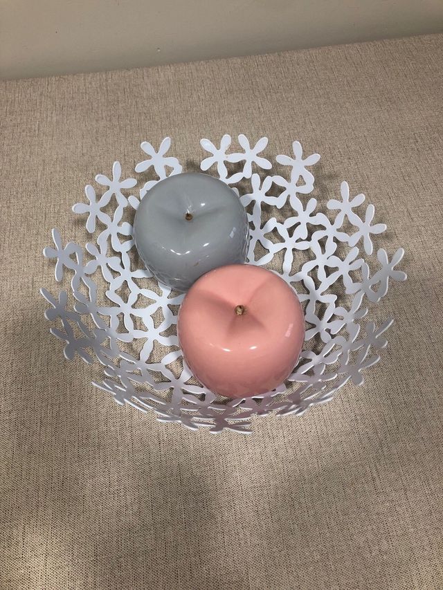 2 fruteros y 1 porta rollos