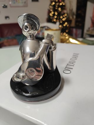 Ottaviani appoggia incenso o fermacarte