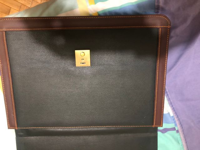 MALETIN PORTADOCUMENTOS DE OFICINA (NO PIEL)