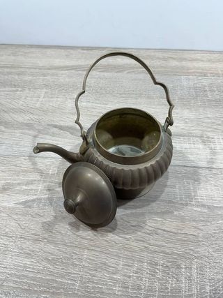TETERA DE HIERRO FUNDIDO