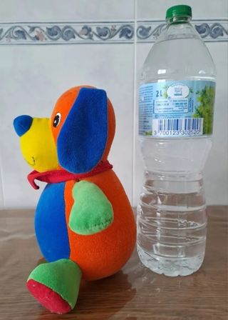 Tres peluches infantiles.