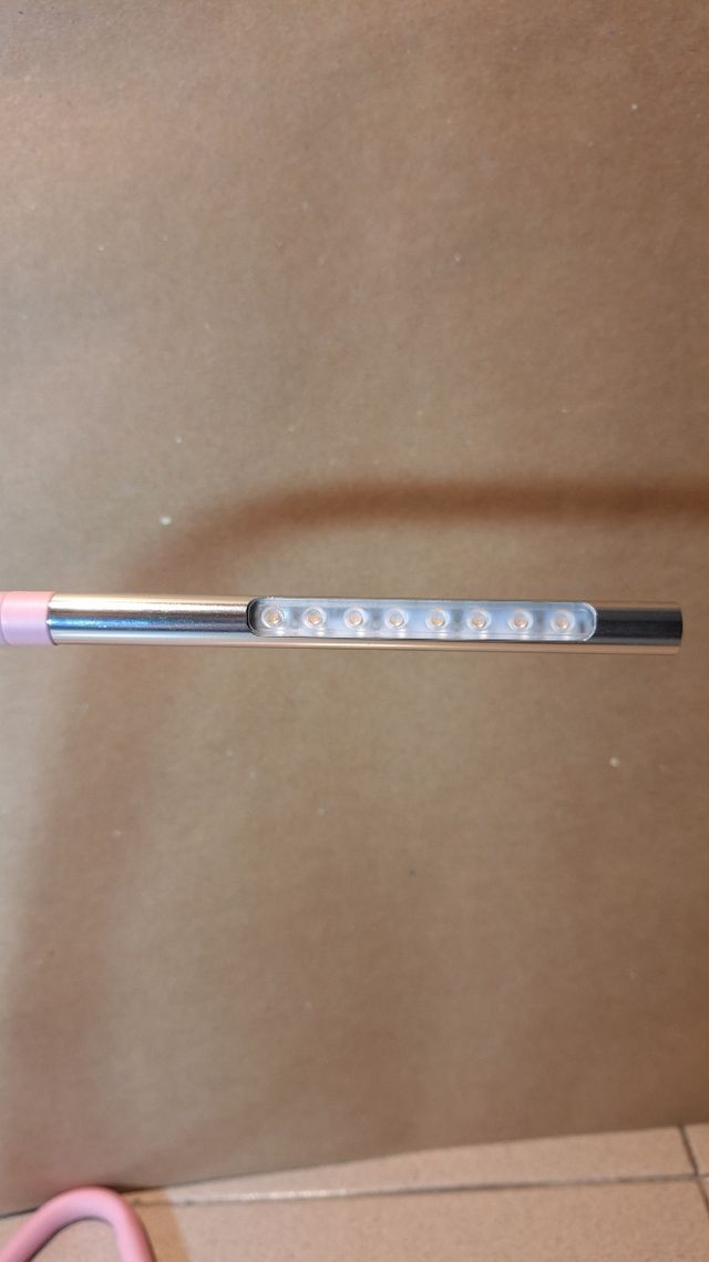 Lampara flexo Rosa Ikea Led