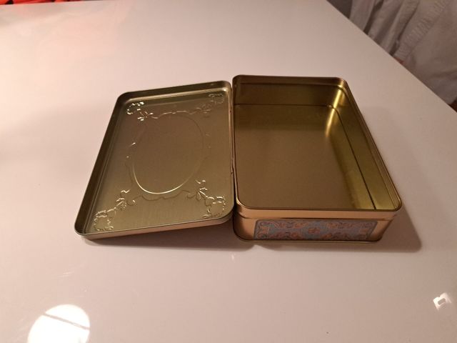 CAJA DE LATA VINTAGE 🍪