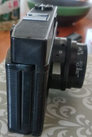 ANTIGUA CAMARA FOTOGRAFICA RUSA