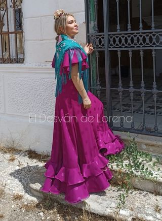 Traje de Flamenca 175€ tejido Strech adulta y niña