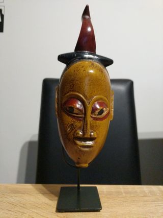 Mascara africana Njabi