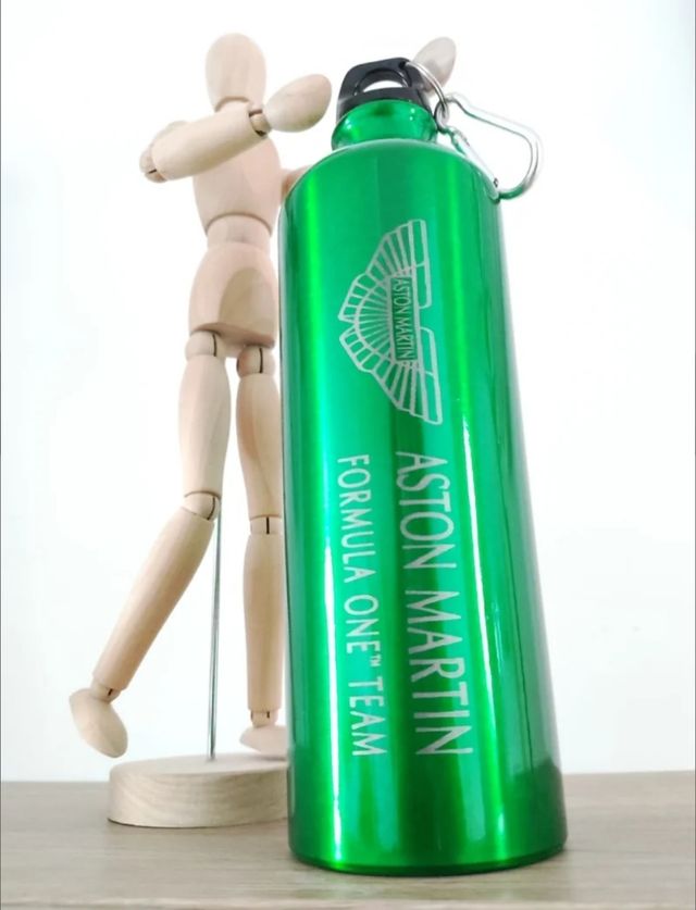 (PERSONALIZADO) Botella térmica de aluminio.