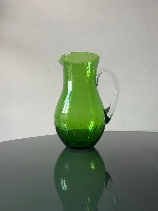 brocca in vetro soffiato di Murano