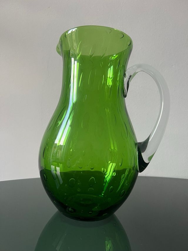 brocca in vetro soffiato di Murano