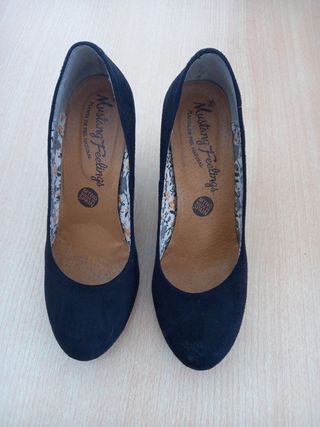 Zapatos de mujer con tacon.