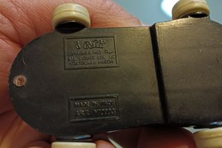 Grande Puffo pilota auto scarpa