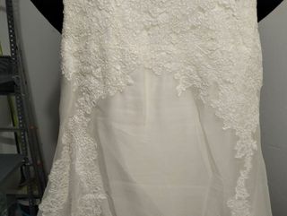 Traje de novia con velo
