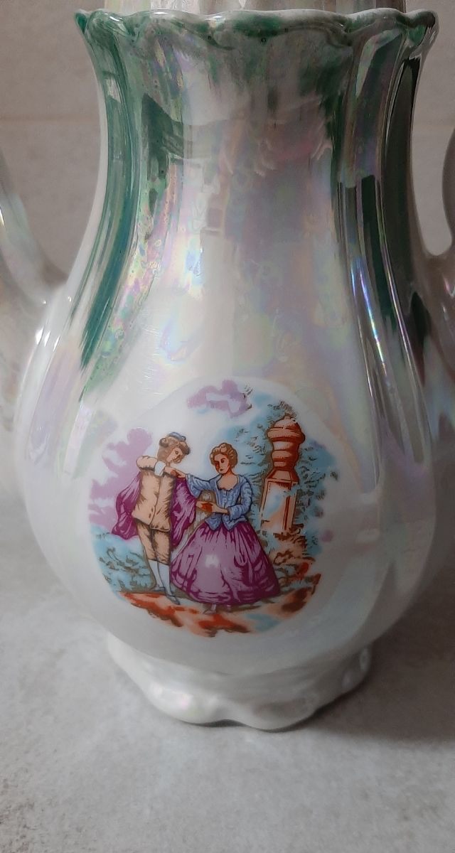 BONITA Cafetera De colección Antigua con música 
