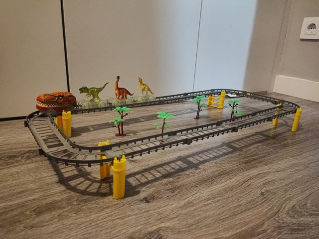 Tren dinosaurios