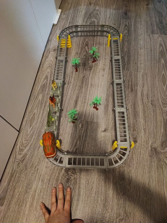 Tren dinosaurios