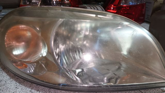 Faro y pilotos de CHEVROLET AVEO.