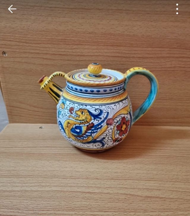 Teiera vintage Deruta