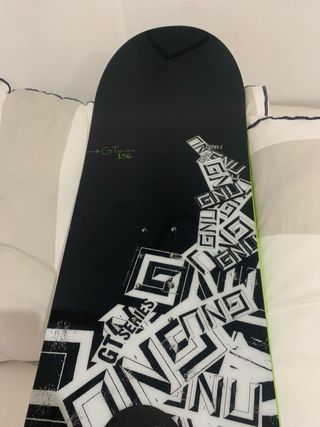Tabla Snowboard GNU 156