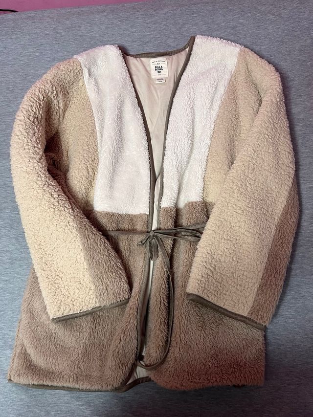 chaqueta peluche billanong