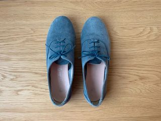 Zapatos azules de piel de ante María Jaén talla 36