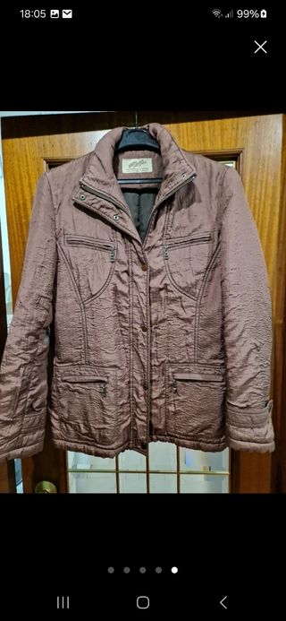 Diferentes abrigos tallas XL/42-44 por 3